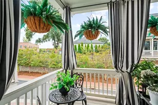 815 Maplewood Dr, Roswell, GA 30075 - Photo 21