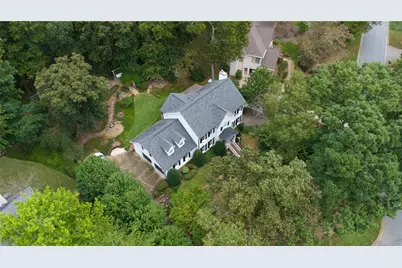 2000 Trotters Ridge Way, Roswell, GA 30075 - Photo 3