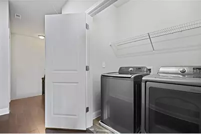 1097 Township Square, Alpharetta, GA 30022 - Photo 19