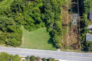 2990 Stone Hogan Connector, Atlanta, GA 30331 - Photo 9