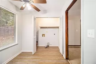 5472 Forest E Ln, Stone Mountain, GA 30088 - Photo 13