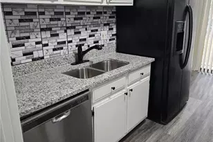 8740 Roswell Rd, Atlanta, GA 30350 - Photo 5