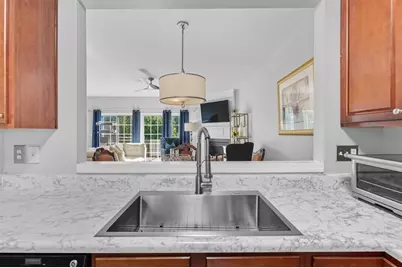 205 Balaban Circle, Woodstock, GA 30188 - Photo 11