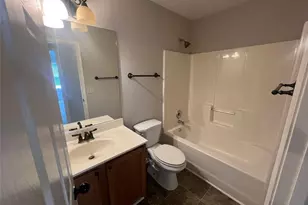 1785 Campbell Ives Dr, Lawrenceville, GA 30045 - Photo 11