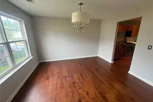 1785 Campbell Ives Dr, Lawrenceville, GA 30045 - Photo 3