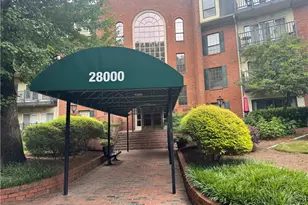 28112 Plantation Dr NE, Atlanta, GA 30324 - Photo 1