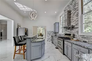 337 Lakeshore Dr, Berkeley Lake, GA 30096 - Photo 19