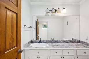 5098 Riverview Rd, Atlanta, GA 30327 - Photo 9