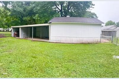 219 Broad Street, Carrollton, GA 30117 - Photo 17