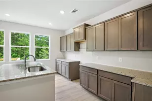 696 River Run Dr, Dallas, GA 30132 - Photo 9