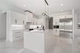 2730 Emerald Dr, Jonesboro, GA 30236 - Photo 11