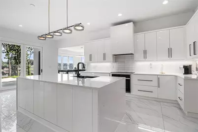 2730 Emerald Drive, Jonesboro, GA 30236 - Photo 15