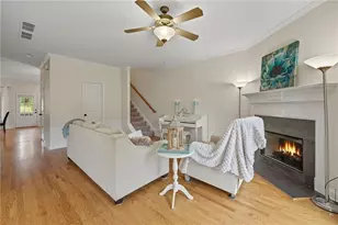 405 Royal Cres Ln E, Canton, GA 30115 - Photo 3