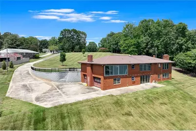 2237 Lake Ranch Court, Gainesville, GA 30506 - Photo 11