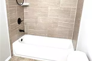 1752 Parkhill Dr, Decatur, GA 30032 - Photo 9