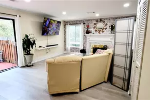 1014 Country Ct, Lawrenceville, GA 30044 - Photo 13