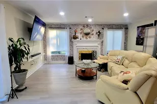 1014 Country Ct, Lawrenceville, GA 30044 - Photo 9