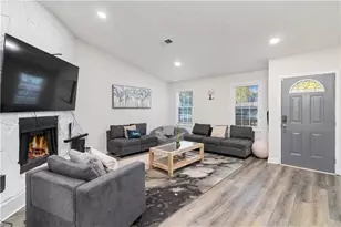 874 Fox Valley Dr, Stone Mountain, GA 30088 - Photo 5