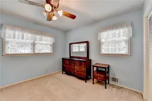 136 Lancelot Way, Lawrenceville, GA 30046 - Photo 33