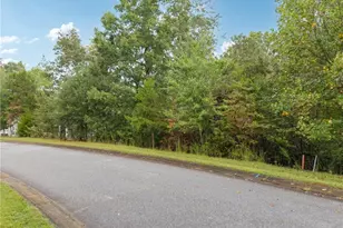 1616 St Augustine Ct, Demorest, GA 30535 - Photo 1