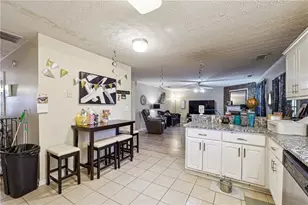 370 Shadowbrooke Dr, Loganville, GA 30052 - Photo 5