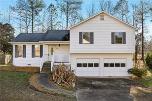 109 Westwood Dr, Dallas, GA 30132 - Photo 1