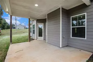 144 Chestnut Trl, Commerce, GA 30529 - Photo 3