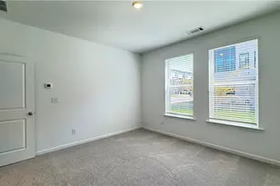 9 Peeples Dr, Lawrenceville, GA 30046 - Photo 5