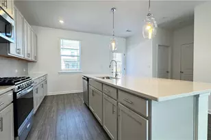 9 Peeples Dr, Lawrenceville, GA 30046 - Photo 15