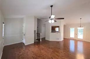 570 Remington Ln, Acworth, GA 30101 - Photo 3