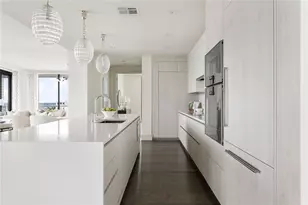 3107 Peachtree Rd NE, Atlanta, GA 30305 - Photo 9