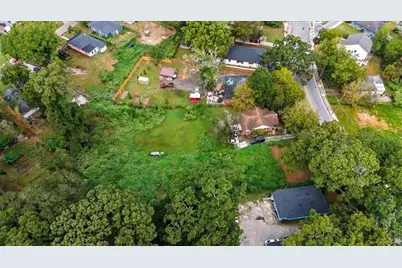 888 Hollywood Road NW, Atlanta, GA 30318 - Photo 19