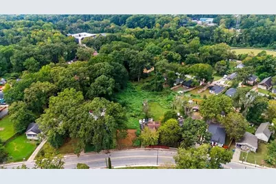 888 Hollywood Road NW, Atlanta, GA 30318 - Photo 13