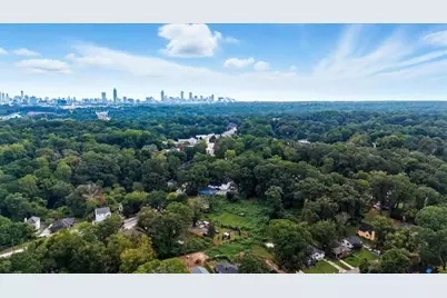 888 Hollywood Road NW, Atlanta, GA 30318 - Photo 21