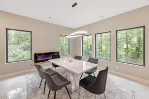 3722 S Marlborough Dr, Tucker, GA 30084 - Photo 9