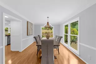 2482 N Forest Dr, Marietta, GA 30062 - Photo 13