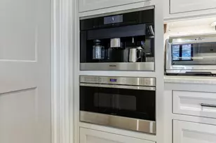 209 Dovecrest Dr, Atlanta, GA 30305 - Photo 21