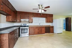 2331 Weslan Dr, Austell, GA 30106 - Photo 7