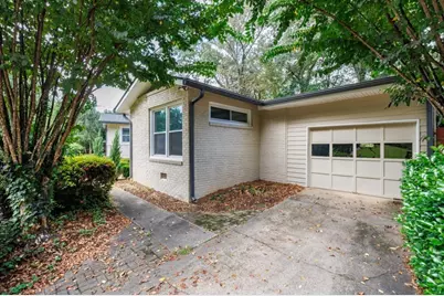 3838 Longview Drive, Chamblee, GA 30341 - Photo 11