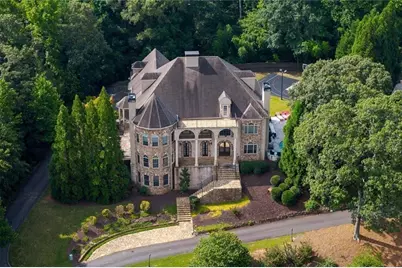 11140 W. Road, Roswell, GA 30075 - Photo 1