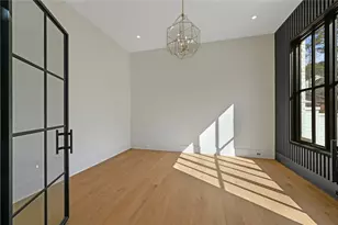 393 Karen Dr, Alpharetta, GA 30009 - Photo 7