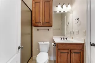 1054 Morgan Garner Dr SW, Lilburn, GA 30047 - Photo 53