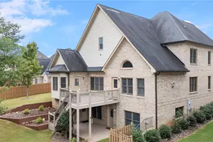 1054 Morgan Garner Dr SW, Lilburn, GA 30047 - Photo 41