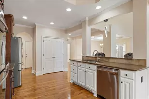 1054 Morgan Garner Dr SW, Lilburn, GA 30047 - Photo 31