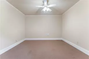 1054 Morgan Garner Dr SW, Lilburn, GA 30047 - Photo 77