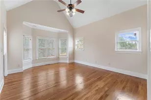 1054 Morgan Garner Dr SW, Lilburn, GA 30047 - Photo 39