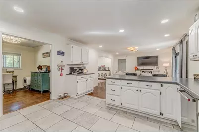 212 Sherwood Drive, Calhoun, GA 30701 - Photo 17