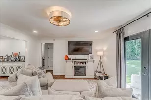 212 Sherwood Dr, Calhoun, GA 30701 - Photo 9