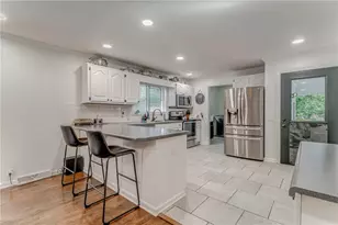 212 Sherwood Dr, Calhoun, GA 30701 - Photo 11