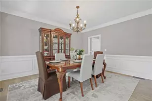 393 Taylor Glen Dr, Alpharetta, GA 30004 - Photo 9